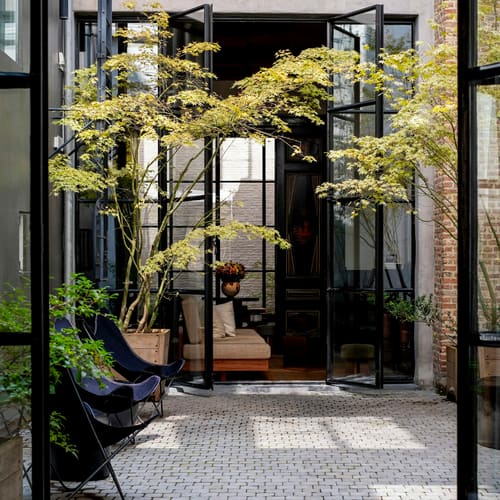 Hotel Julien, Antwerp