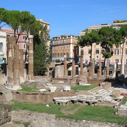 Largo di Torre Argentina, Rome